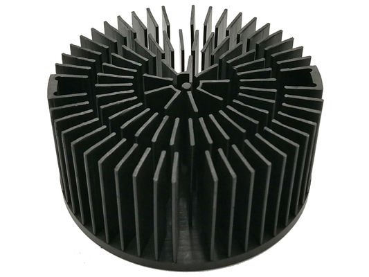 Czarny, anodowany, kuty na zimno aluminiowy radiator Odporny na rdzę AL1070