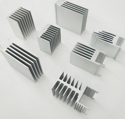 Gięcie profili wytłaczanych ze stopu aluminium Radiator uniwersalny