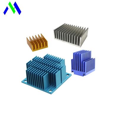 Kwadratowy uniwersalny anodowany radiator, antykorozyjny radiator CNC