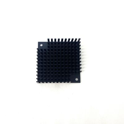 Kwadratowy uniwersalny anodowany radiator, antykorozyjny radiator CNC