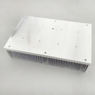 Stabilny radiator termoelektryczny, uniwersalny aluminiowy rozpraszacz ciepła