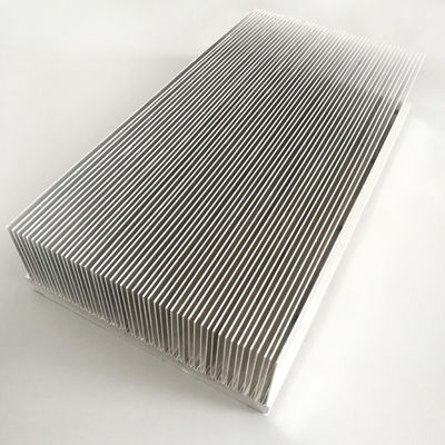 Półprzewodnikowy elektroniczny radiator UPS antykorozyjny w kolorze srebrnym