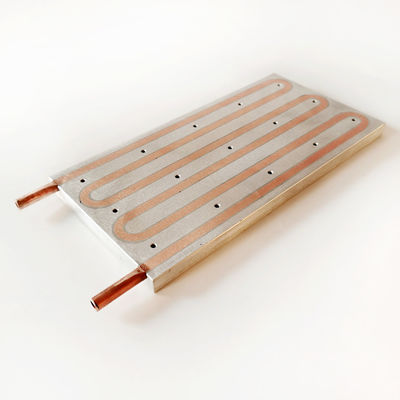 Malowanie odporne na rdzę Radiator chłodzony cieczą, stabilne chłodzenie elektroniki na zimno