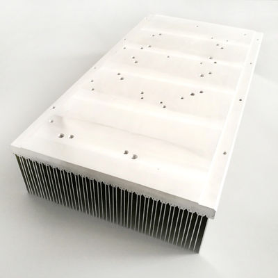 Półprzewodnikowy elektroniczny radiator UPS antykorozyjny w kolorze srebrnym